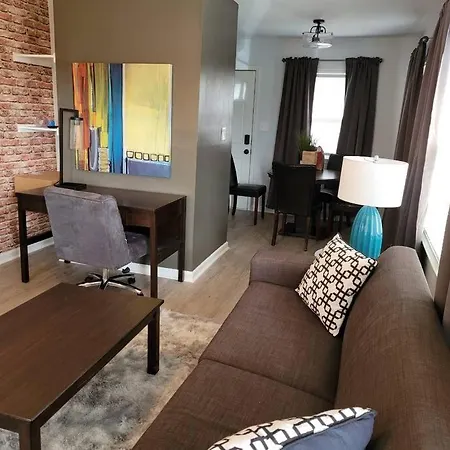 Apartamento Trendy Escape ◉ California King Bed Awaits! Charlotte Exterior foto